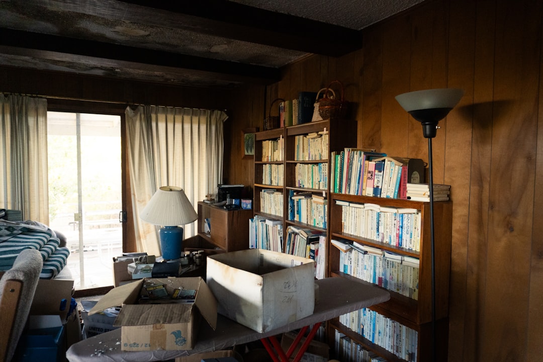 organizing clutter room
